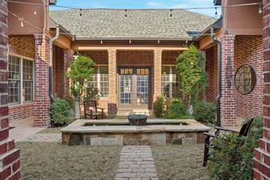 Experience timeless elegance in this exceptional custom estate - photo 30