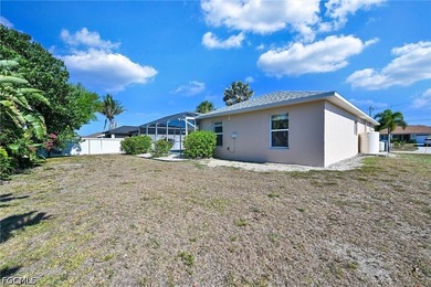 This beautifully maintained 3-bedroom, 2-bath home offers 1,566 - photo 42