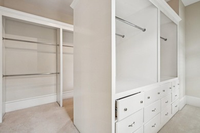 Opportunities like this rarely come along. This turnkey, 8,000+