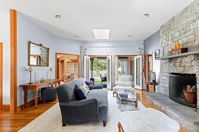 This thoughtfully designed 2,000 SF+/- home sits on a 1.17 acres - photo 8