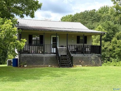 Enjoy the perfect blend of space, privacy, and convenience with - photo 2