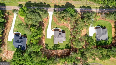 NEW CONSTRUCTION - MOVE IN READY! *The Copeland* by Trademark - photo 4