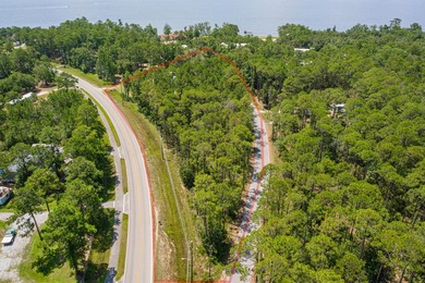 Less than a mile to Choctawhatchee Bay and sitting in Flood Zone - photo 12