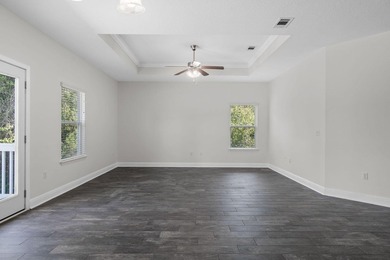 Welcome to this beautifully maintained 3-bedroom, 2-bath home - photo 13