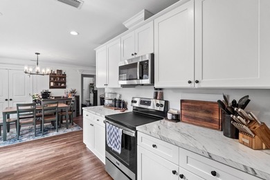 100% FINANCING AVAILABLE! Welcome home to this beautifully - photo 13