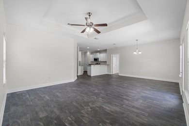 Welcome to this beautifully maintained 3-bedroom, 2-bath home - photo 15