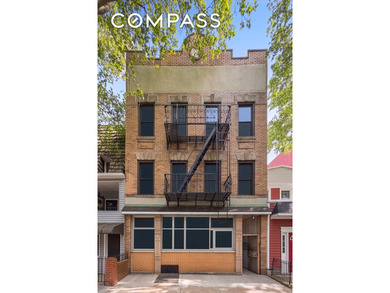 Welcome to 230 and 230 1/2 Frost St, a beautifully renovated - photo 15