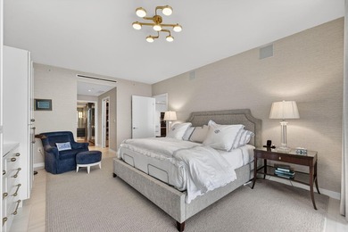Premium flow through residence bespoke touches throughout. Large - photo 16