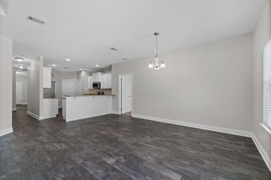 Welcome to this beautifully maintained 3-bedroom, 2-bath home - photo 17