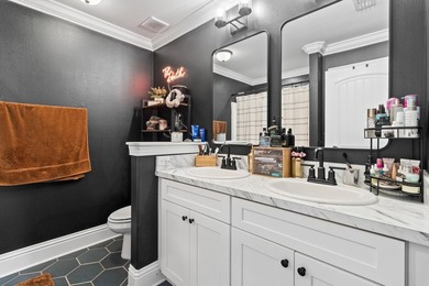 100% FINANCING AVAILABLE! Welcome home to this beautifully - photo 18