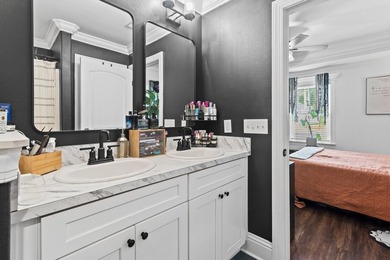 100% FINANCING AVAILABLE! Welcome home to this beautifully - photo 19