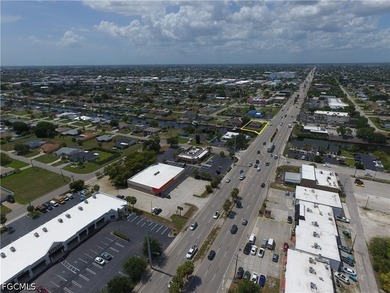 Current floor plan includes three individual offices that share - photo 4