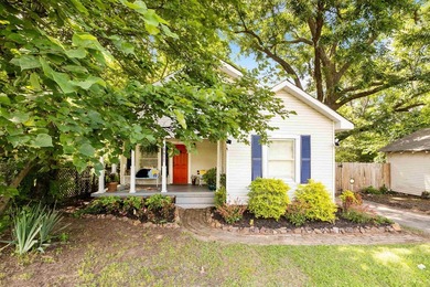 Updated home in great location. Joe T Robinson Schools, less - photo 2