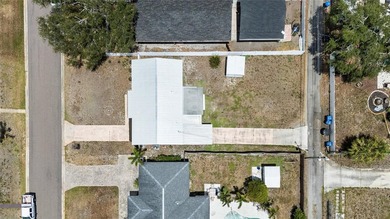 Welcome to this beautifully maintained 3-bedroom, 2-bath home - photo 3