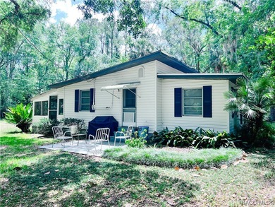 Charming cracker style home, guest cottage and barn are located - photo 6