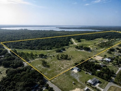Exceptional opportunity for developers, investors, and land - photo 4
