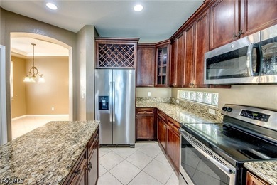 Spacious Mistella Model lakefront home featuring 5 full bedrooms - photo 6