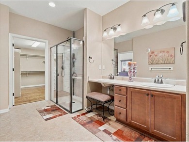 Welcome to this well-maintained 4-bedroom, 4-bath home in - photo 12