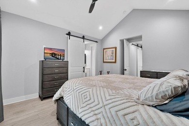 Presenting an exceptional expression of refined coastal grandeur - photo 22
