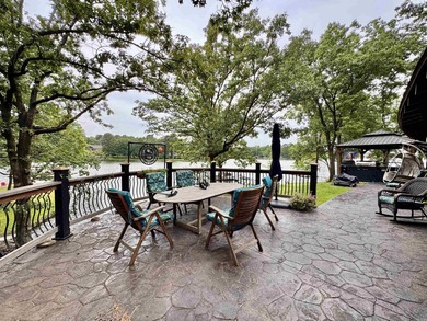 Lakefront Luxury on Lake Hamilton with Guest House, Storage - photo 32