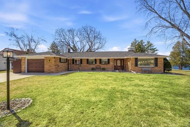 Shawano Lake Outlet Home For Sale in Shawano Wisconsin