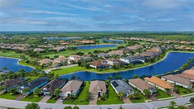 Exceptional residence represents one of the most beautifully - photo 3
