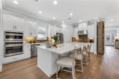 Exceptional residence represents one of the most beautifully - photo 8
