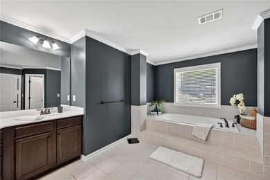 Gorgeous residence in prime Sugar Hill location. Nestled on a - photo 20
