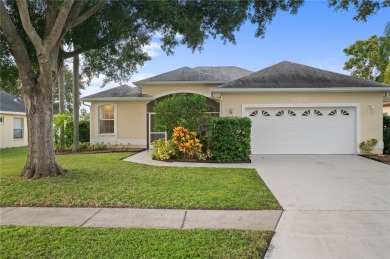 (private lake, pond, creek) Home For Sale in Bradenton Florida