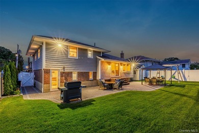 Welcome To This Beautifully Maintained Split Level In Massapequa - photo 5