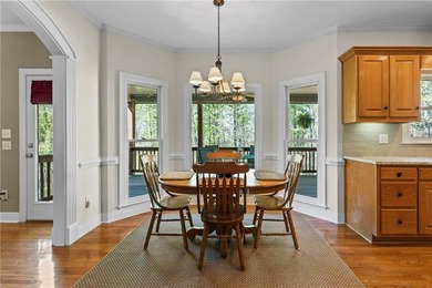 PRICE IMPROVEMENT - Welcome home to this beautifully maintained - photo 14