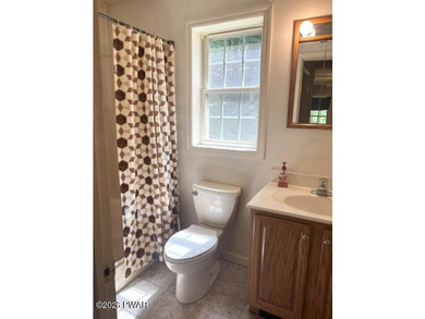 PRICED to SELL. This raised ranch is on 1.08 acres and has 3 - photo 15