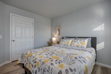 Income~producing 6~unit multifamily property with a balanced - photo 16