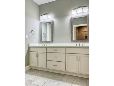 The spacious, open floor plan includes hardwood flooring, gas - photo 19