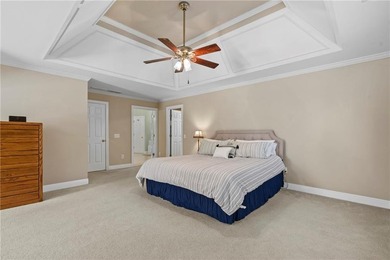 PRICE IMPROVEMENT - Welcome home to this beautifully maintained - photo 20