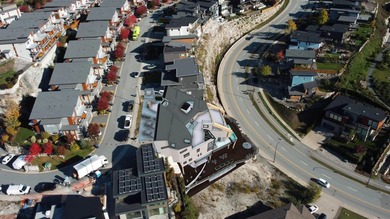 Welcome to Skyridge! One of Squamish's most sought-after - photo 22