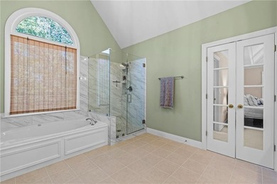 PRICE IMPROVEMENT - Welcome home to this beautifully maintained - photo 24