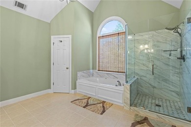 PRICE IMPROVEMENT - Welcome home to this beautifully maintained - photo 25