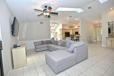 Nestled on the preserve in Marlwood Estates, this rarely - photo 8