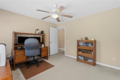 PRICE IMPROVEMENT - Welcome home to this beautifully maintained - photo 29