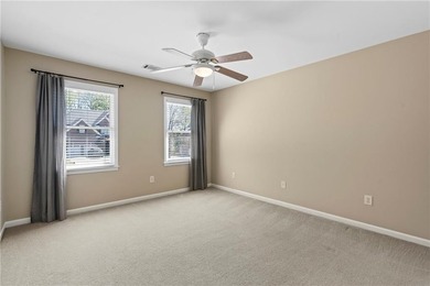 PRICE IMPROVEMENT - Welcome home to this beautifully maintained - photo 30