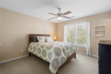 PRICE IMPROVEMENT - Welcome home to this beautifully maintained - photo 32