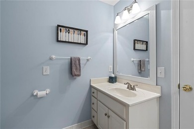 PRICE IMPROVEMENT - Welcome home to this beautifully maintained - photo 35