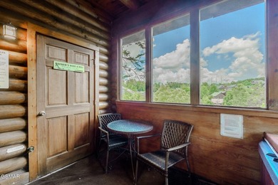 WESOME CABIN IN THE HEART OF PIGEON FORGE THAT PUTS YOU RIGHT IN - photo 36