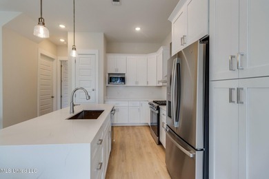 Welcome to your dream home! This 2-story cottage boasts 3 - photo 6