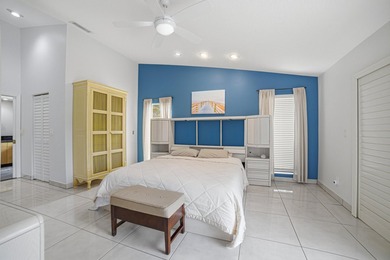 PRICE IMPROVEMENT! 4 BEDROOM + DEN HEATED POOL HOME ON A - photo 8