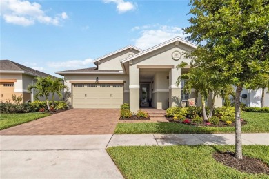 Lake Home For Sale in ST Cloud, Florida