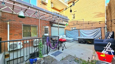 Two 3-family-house for sale as a package. Prime location! - photo 7