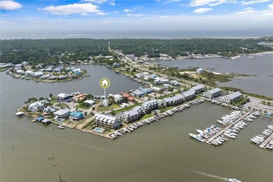There are NO restrictions on renting this home. Can be rented - photo 29