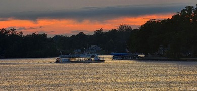 Opportunity Knocks! Lake Front on Webster! Amazing Unobstructed - photo 10
